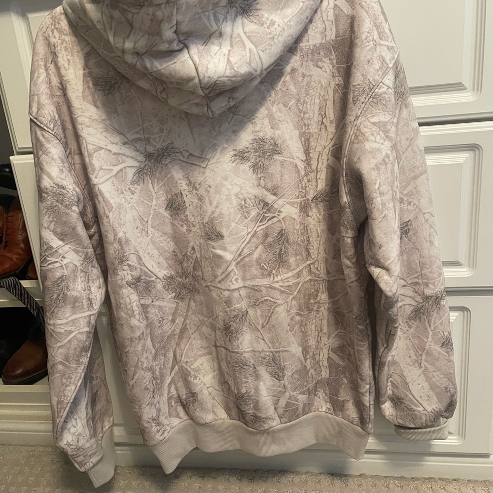 Women's Camouflage Hoodie - Picture 3 of 3